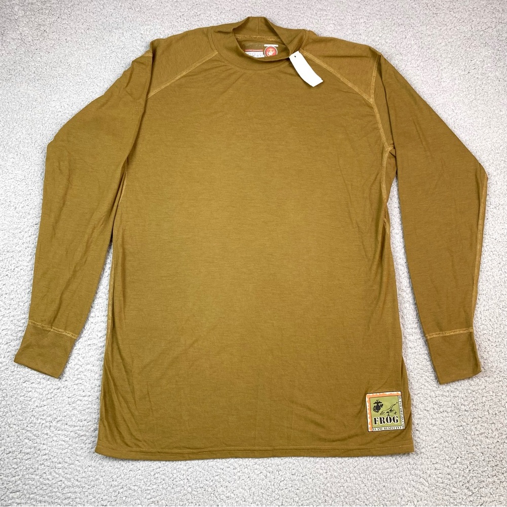 FROG USMC XGO Men's Size M Flame Resistant Base Layer Long Sleeve T Shirt